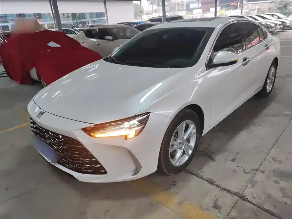 Buick Regal — фото 1