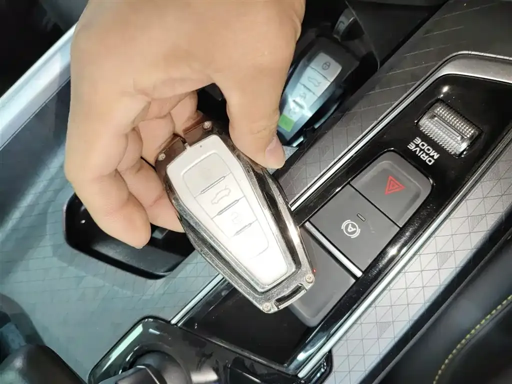 Geely Xingrui 2024 из CN, фото 8