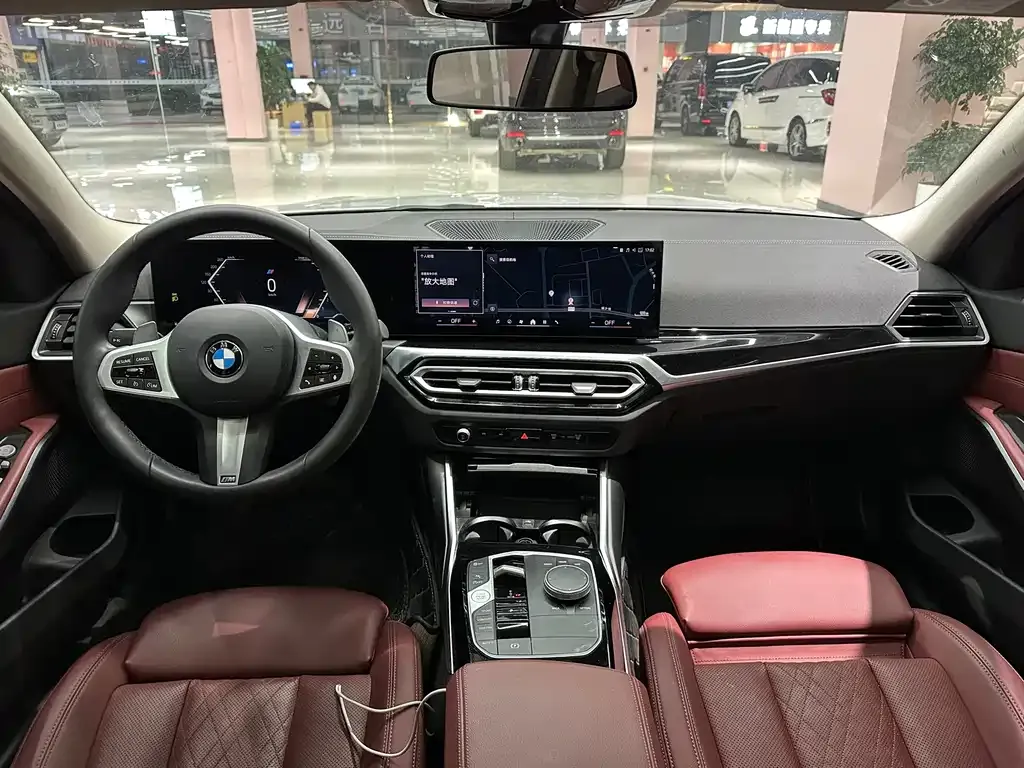 BMW 3 Series 2024 из CN, фото 2