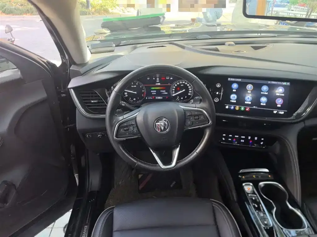 Buick Envision Plus — фото 3