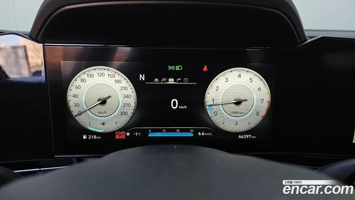 Hyundai AVANTE — фото 2