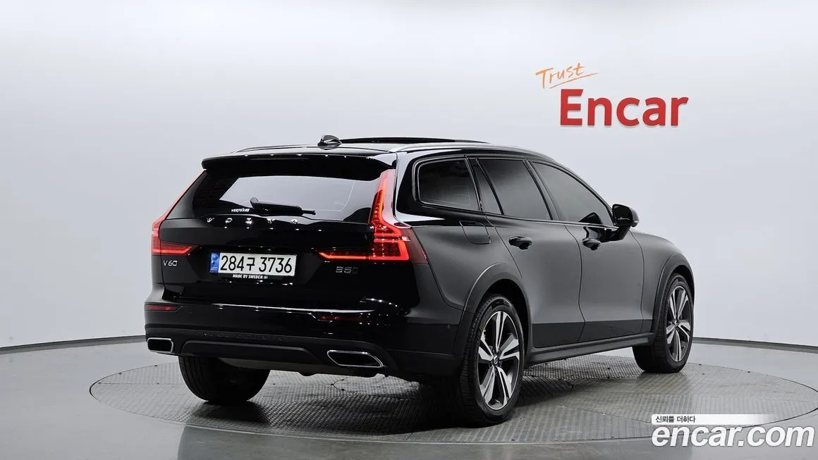 Volvo V60 2021 из KR, фото 4