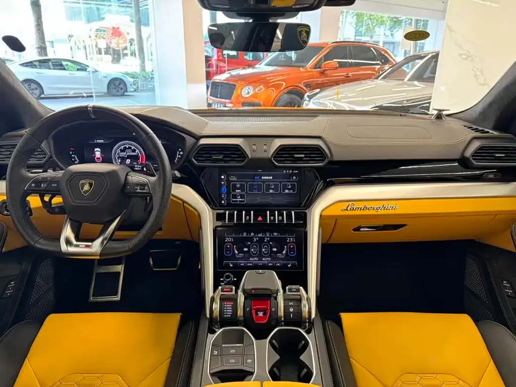 Lamborghini Urus 2022 из CN, фото 7