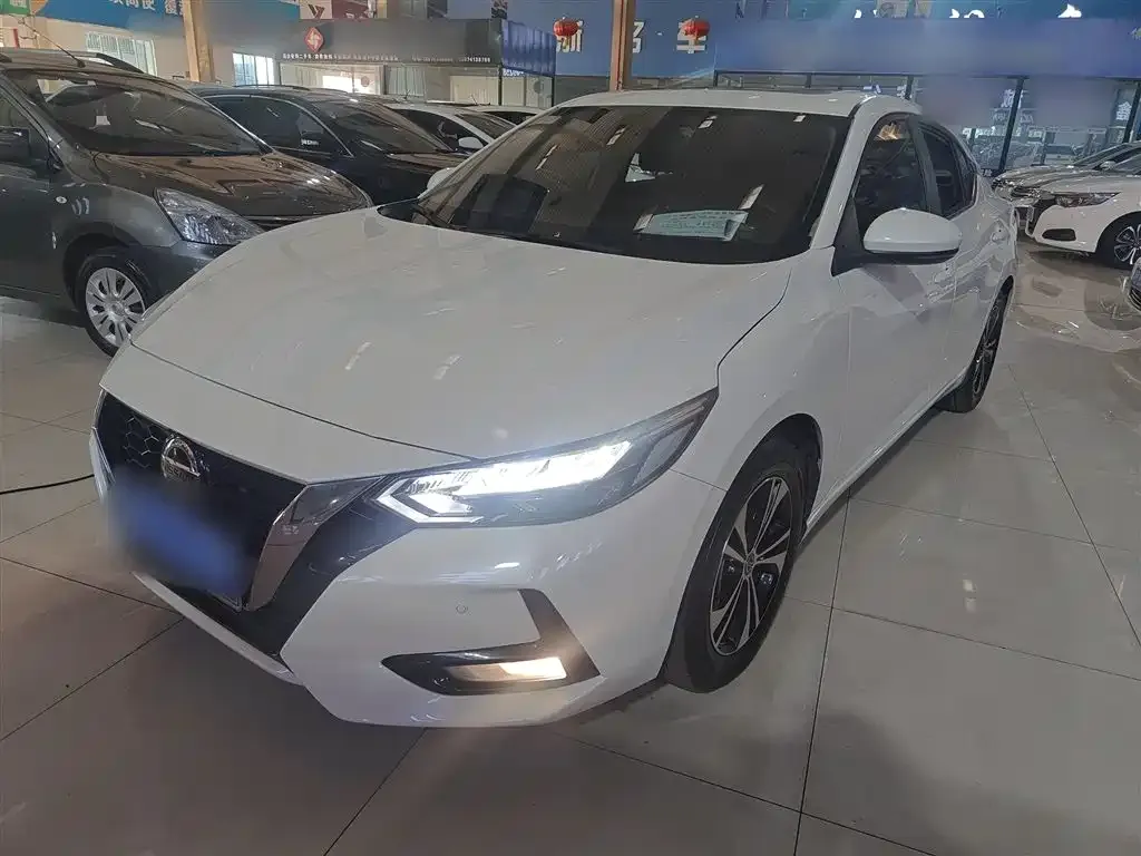 Nissan Sylphy 2023 из CN, фото 1
