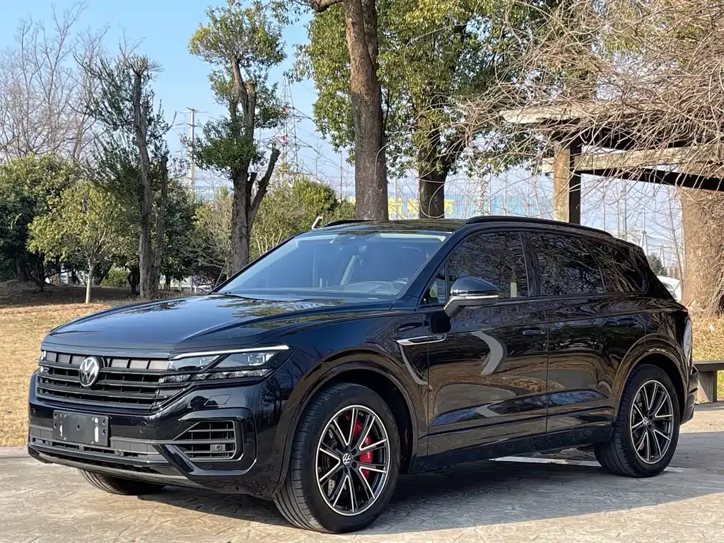 Volkswagen Touareg 2022 из CN, фото 1