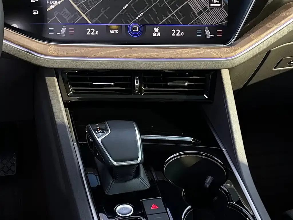Volkswagen Touareg 2022 из CN, фото 5
