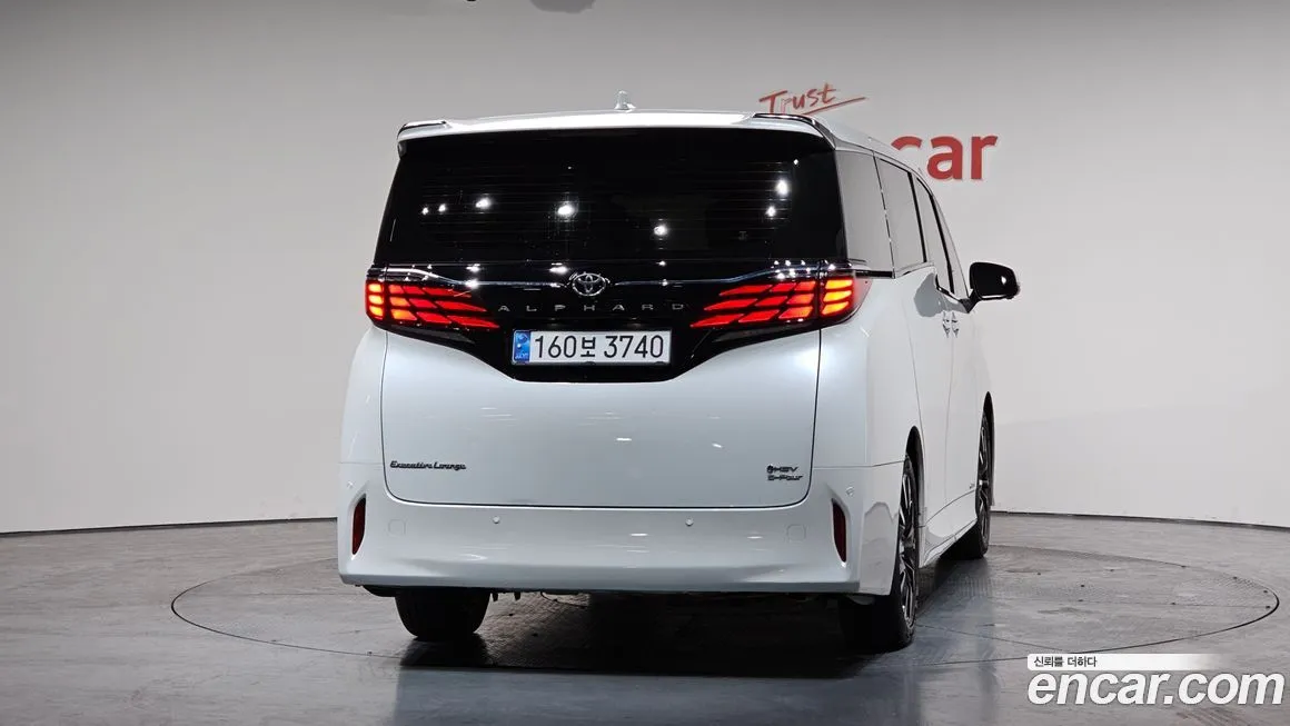 Toyota Alphard 2024 из KR, фото 4
