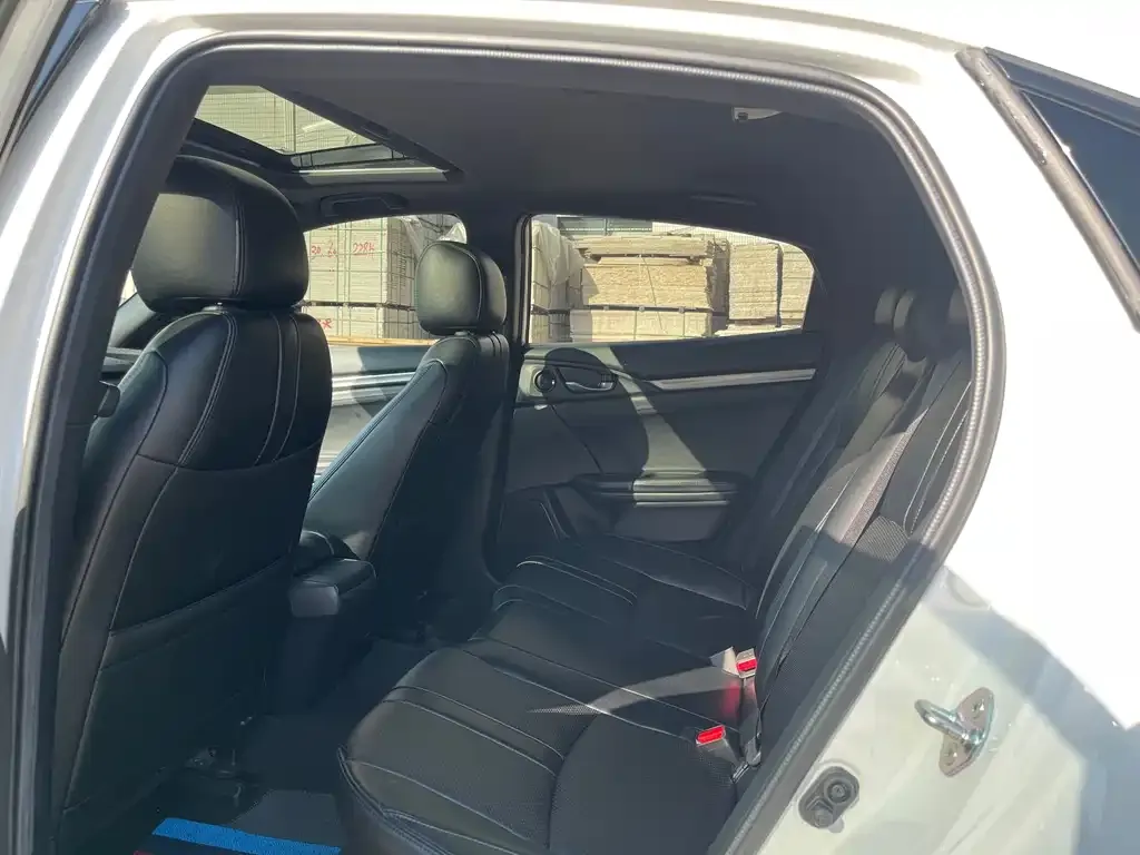 Honda Civic 2022 из CN, фото 7