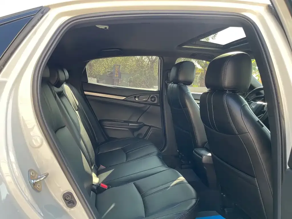 Honda Civic 2022 из CN, фото 9