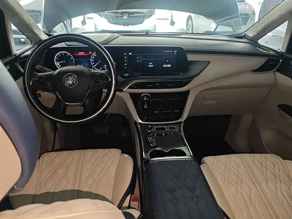 Buick GL8 2021 из CN, фото 9