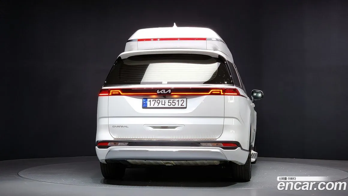 Kia Carnival — фото 4