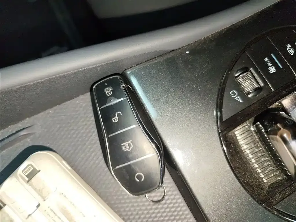 BYD Seal 06GT — фото 8