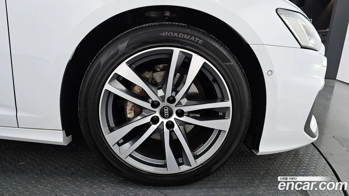 Audi A6 2021 из KR, фото 8