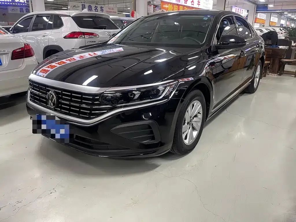 Volkswagen Passat 2023 из CN, фото 5