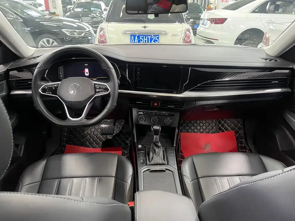 Volkswagen Passat 2023 из CN, фото 9