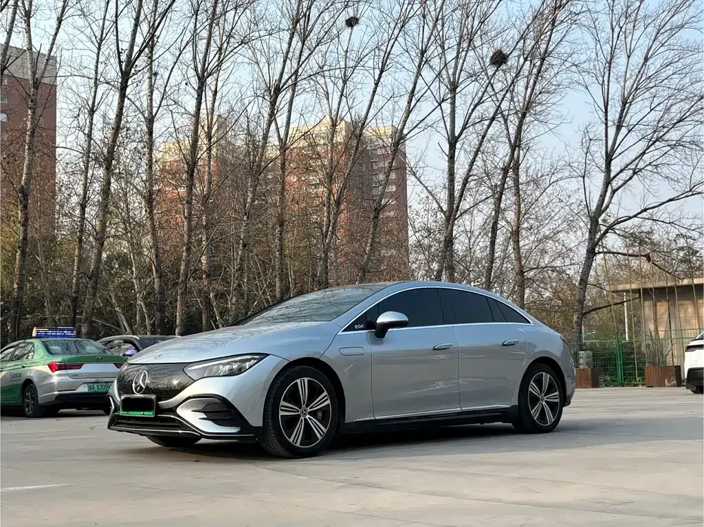 Mercedes-Benz EQE 2024 из CN, фото 1