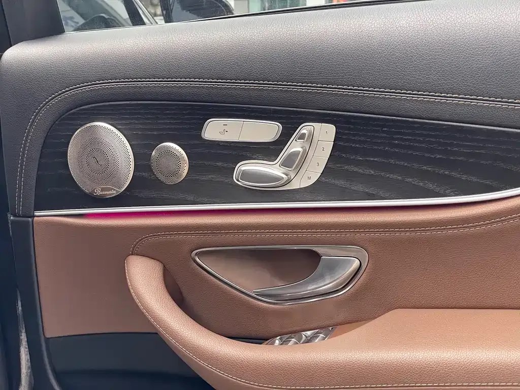 Mercedes-Benz E-Class 2021 из CN, фото 4