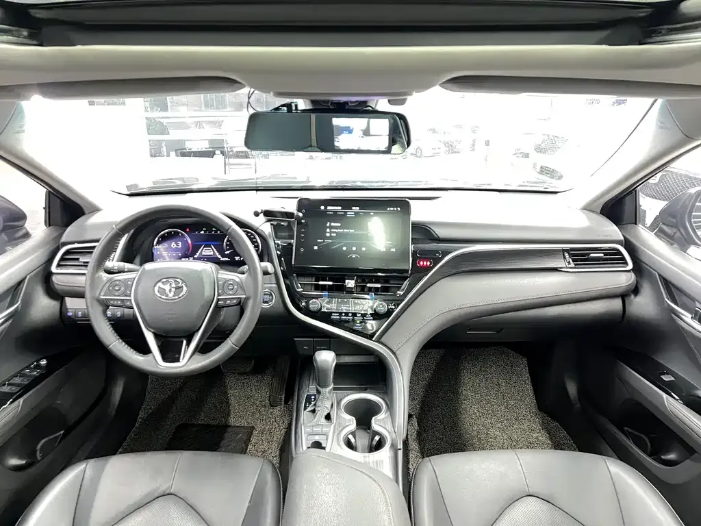 Toyota Camry 2022 из CN, фото 10