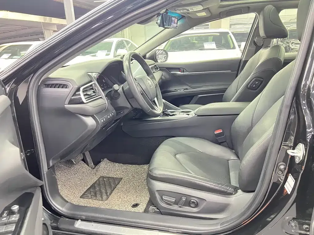 Toyota Camry 2022 из CN, фото 6