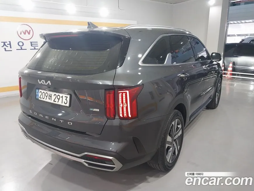 Kia Sorento — фото 3