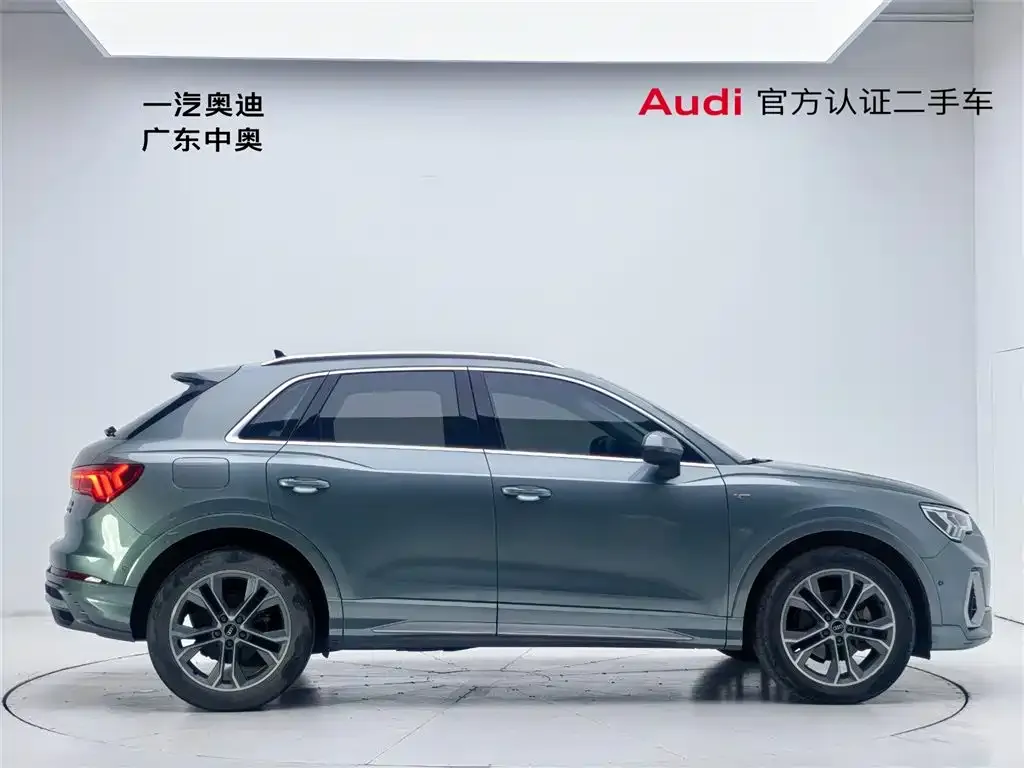 Audi Q3 2021 из CN, фото 4
