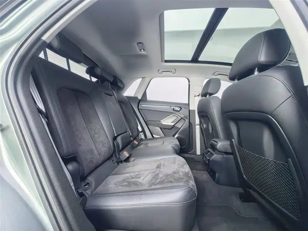 Audi Q3 2021 из CN, фото 8