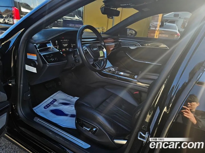 Audi A8 2021 из KR, фото 10