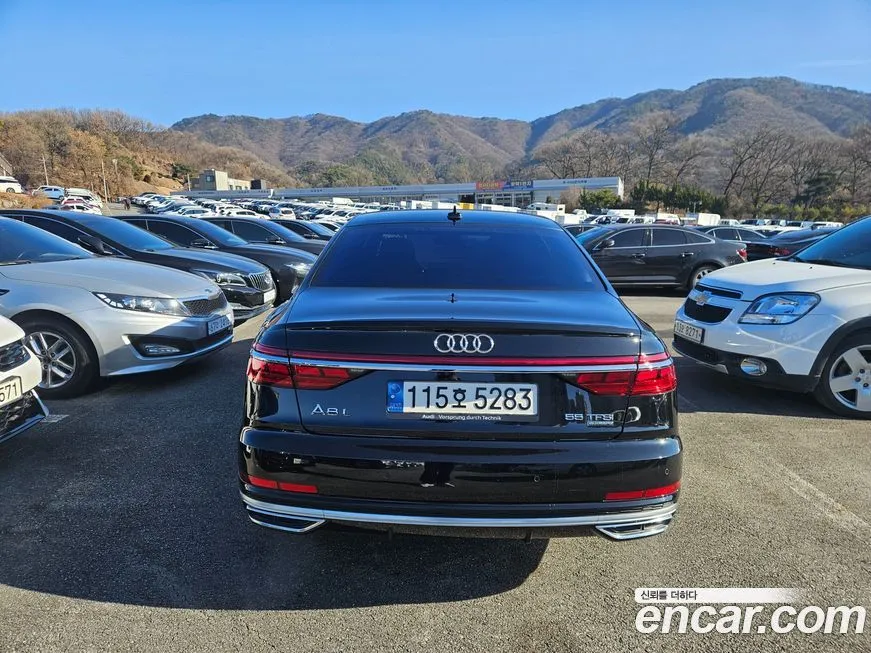 Audi A8 2021 из KR, фото 4