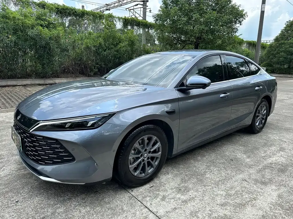 BYD Qin L — фото 6
