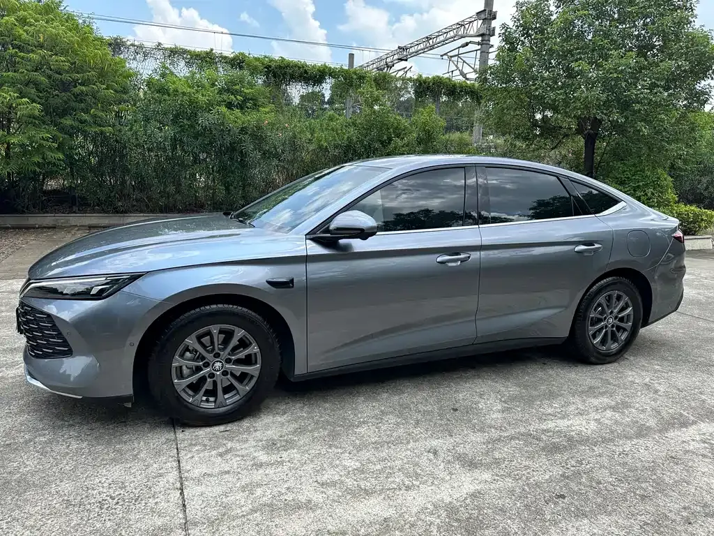BYD Qin L — фото 4