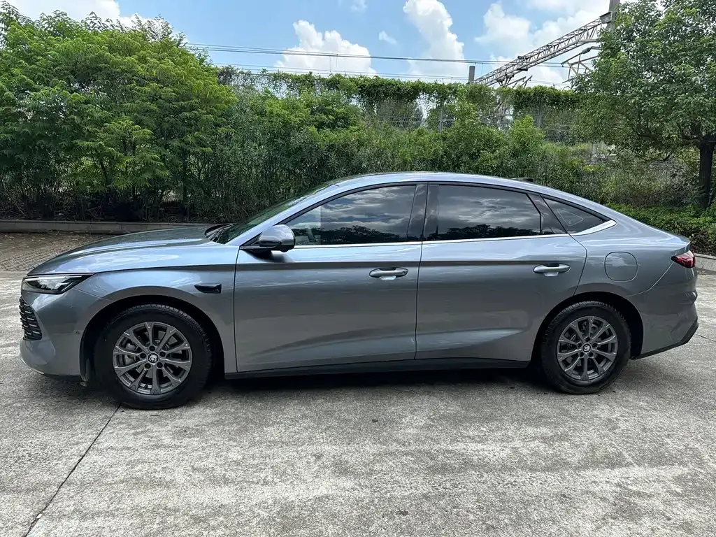 BYD Qin L — фото 7