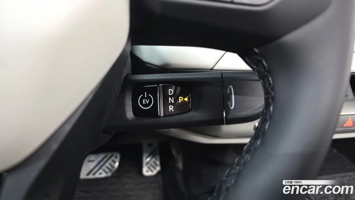 Kia EV4 — фото 4