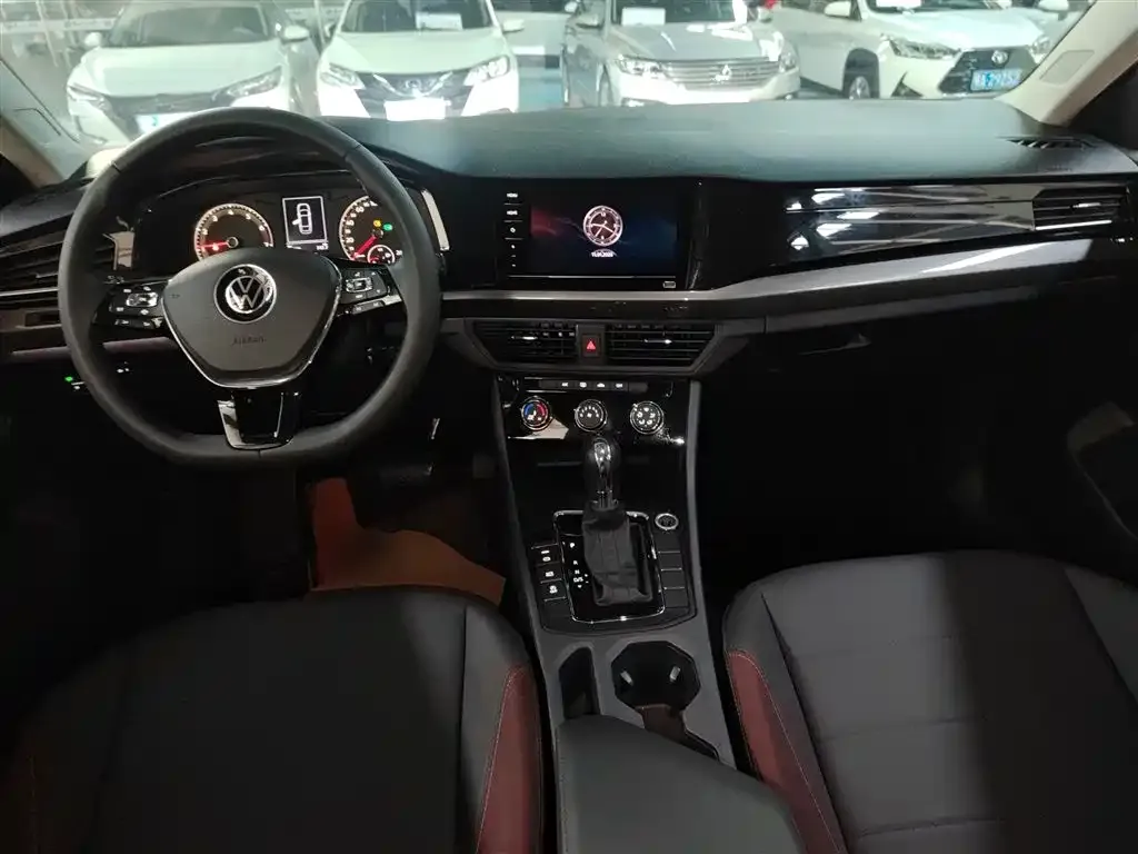 Volkswagen Bora 2022 из CN, фото 9