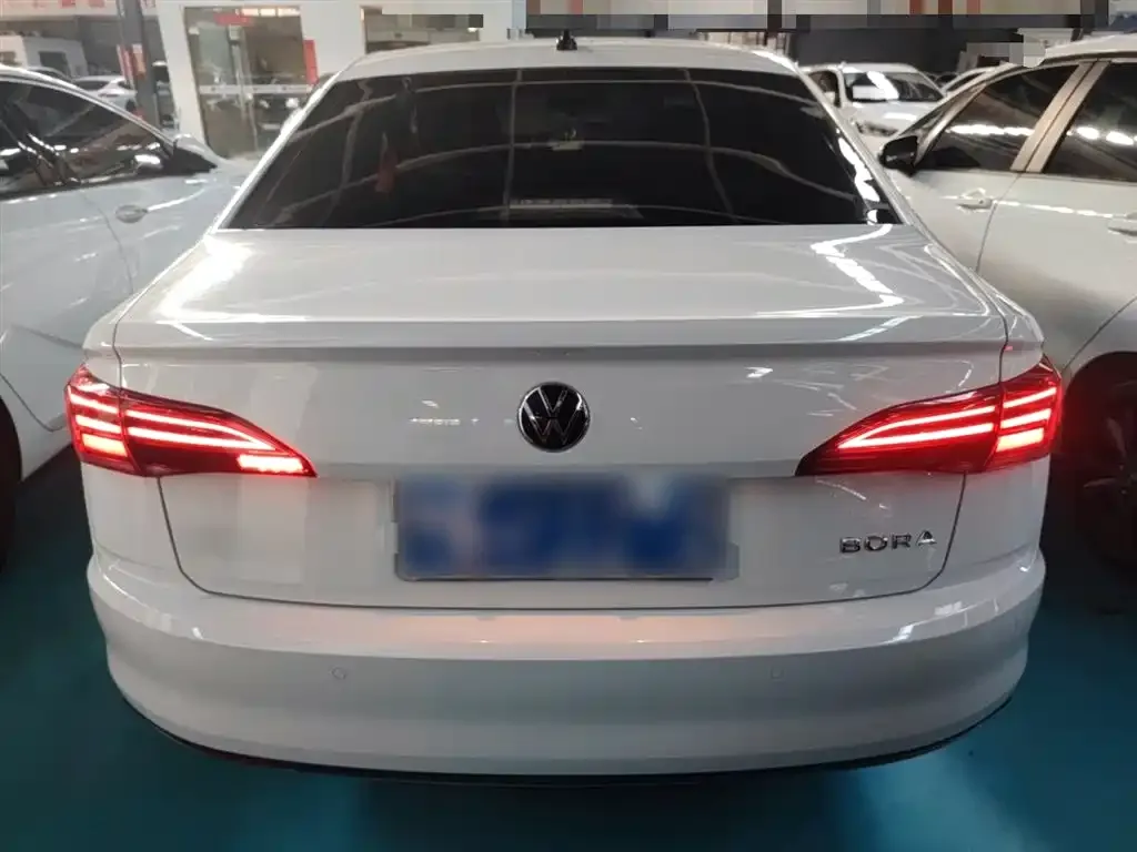 Volkswagen Bora 2022 из CN, фото 2