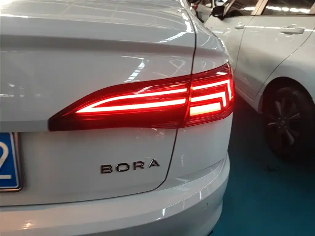 Volkswagen Bora 2022 из CN, фото 6