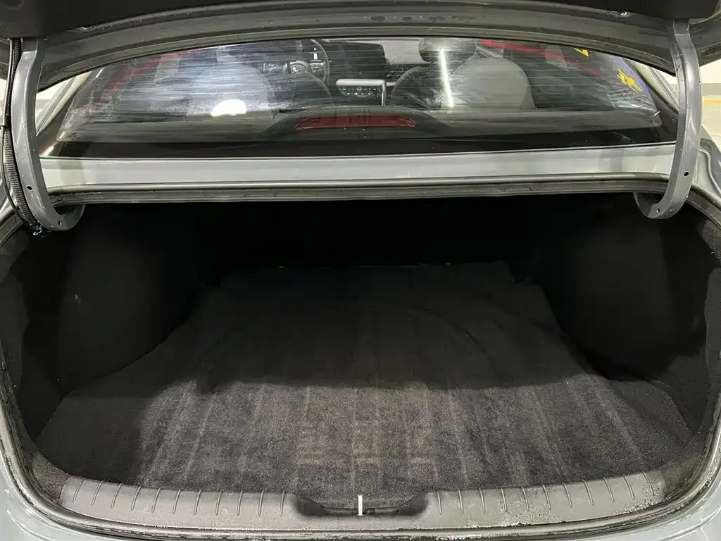 Hyundai Elantra 2022 из CN, фото 7