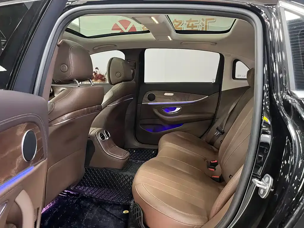 Mercedes-Benz E-Class 2023 из CN, фото 6