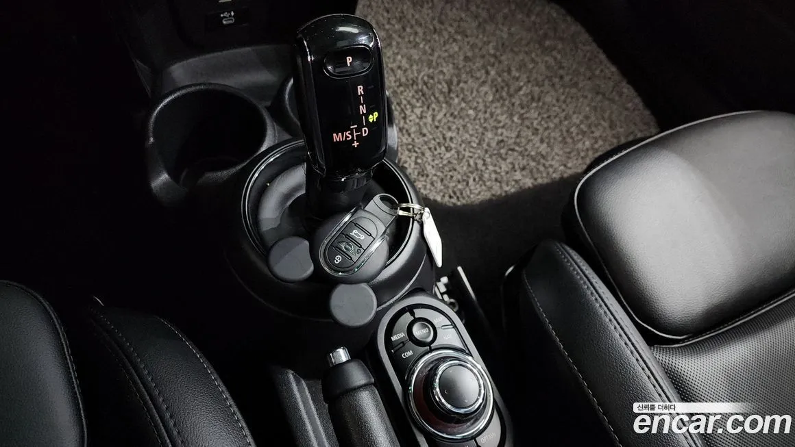 Mini Cooper 2022 из KR, фото 10