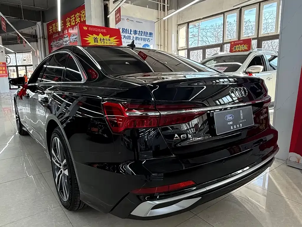 Audi A6L 2022 из CN, фото 10