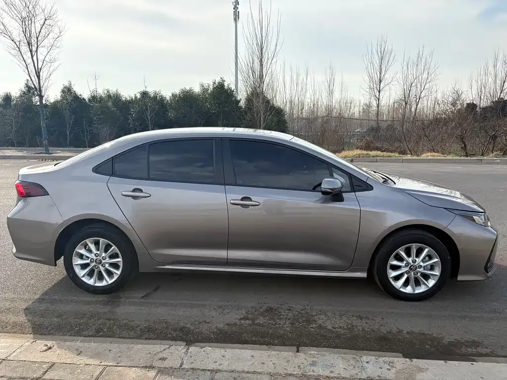 Toyota Corolla 2021 из CN, фото 7