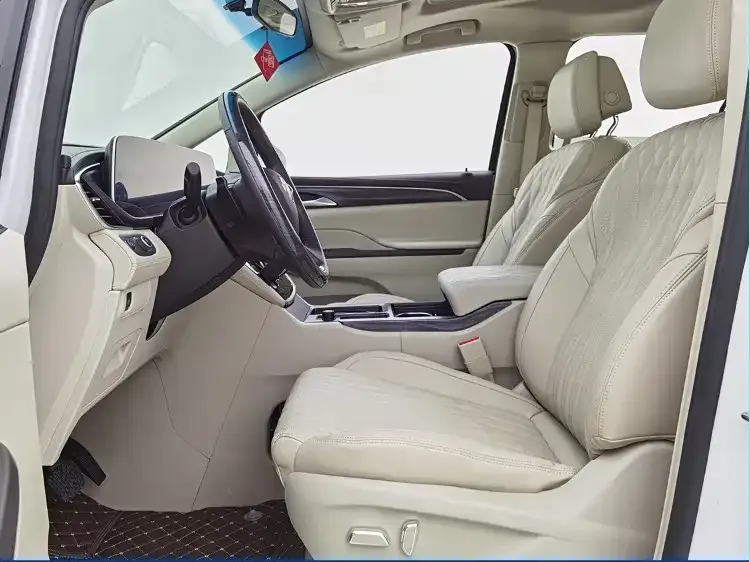 Buick GL8 2022 из CN, фото 4