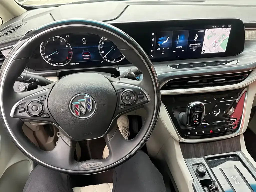 Buick GL8 2022 из CN, фото 10