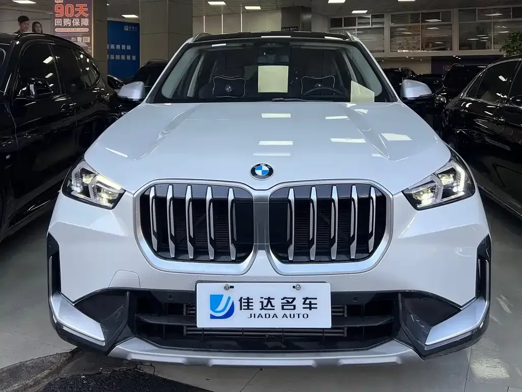 BMW X1 2023 из CN, фото 8