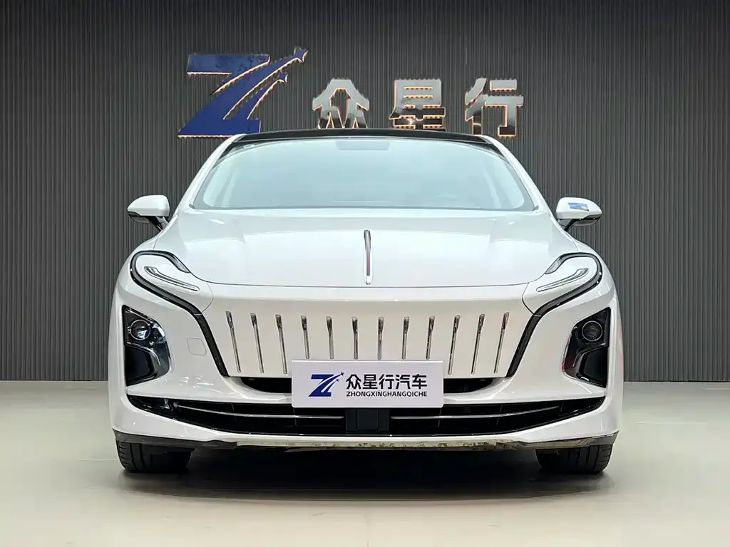 Hongqi E-QM5 2024 из CN, фото 4