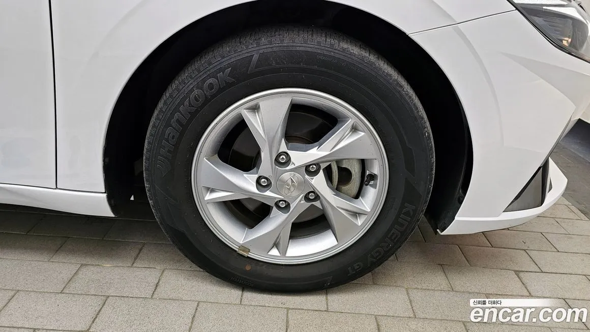Hyundai AVANTE — фото 7