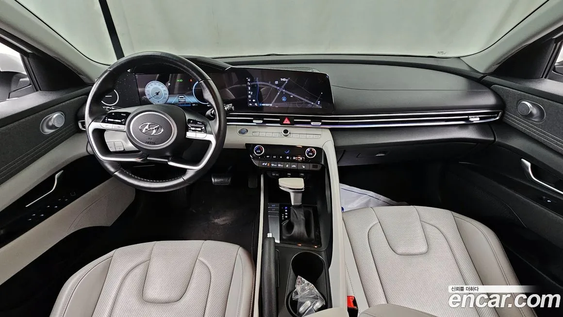 Hyundai AVANTE — фото 6