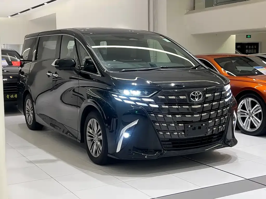 Toyota Alphard 2025 из CN, фото 10