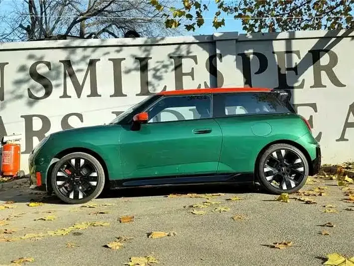 MINI JCW Electric 2025 из CN, фото 9