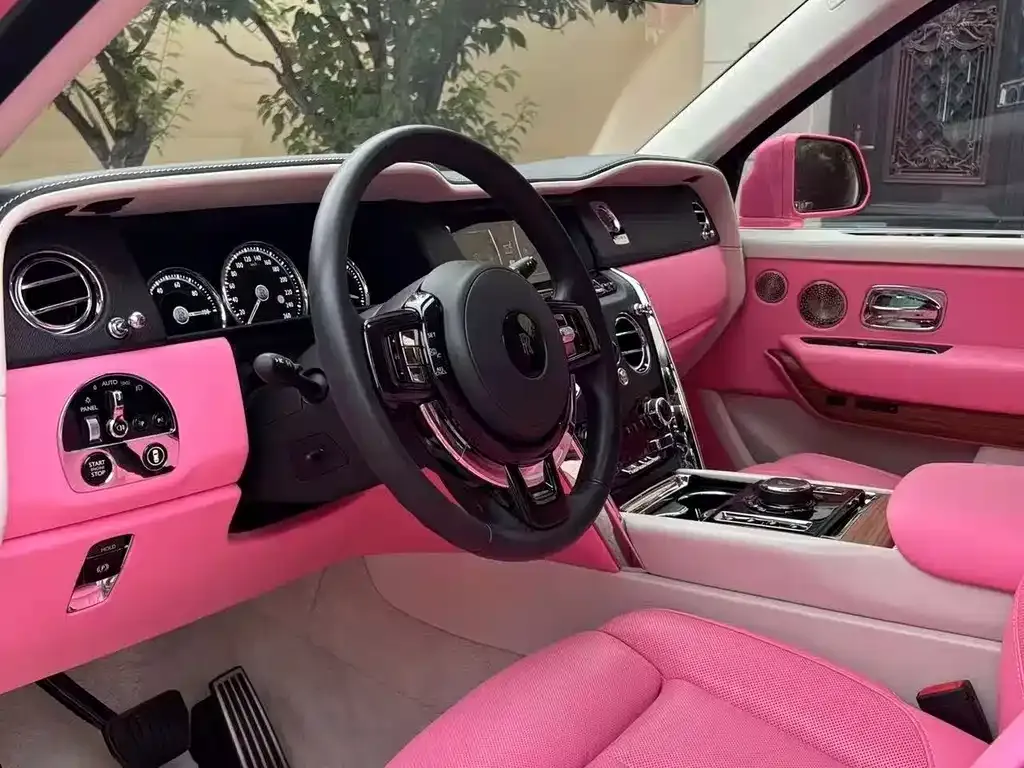 Rolls-Royce Cullinan 2021 из CN, фото 10