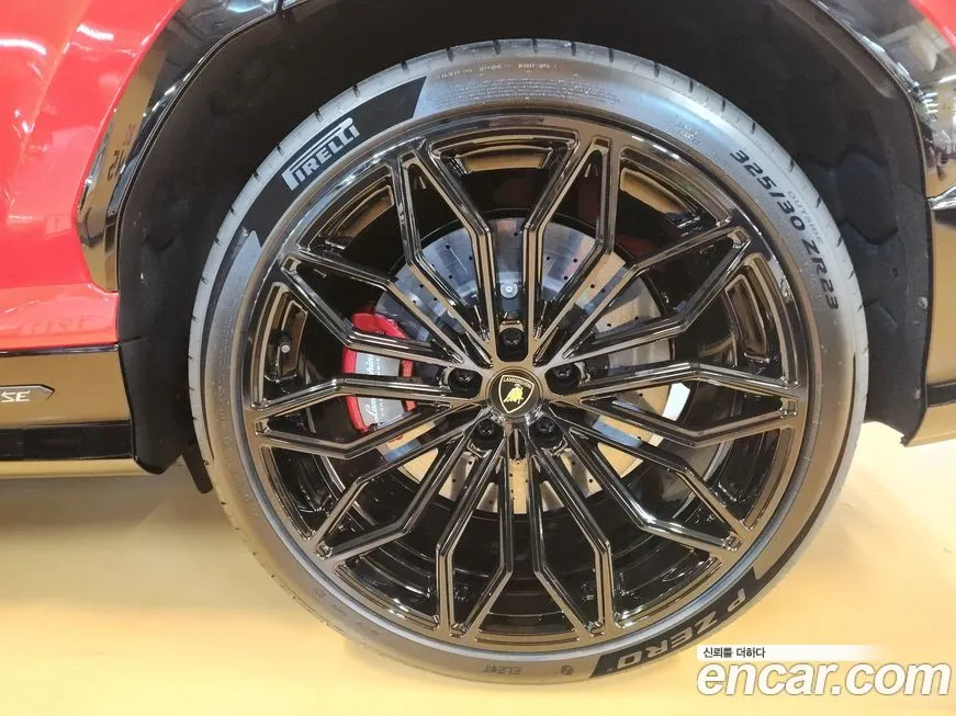 Lamborghini Urus 2025 из KR, фото 7